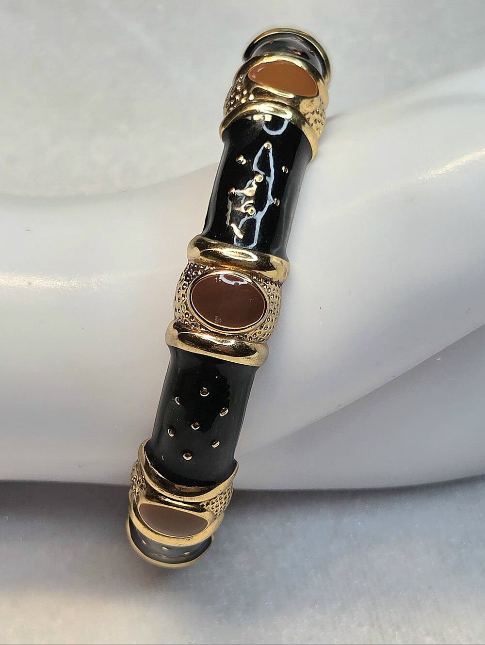 Vintage Joan Rivers Black Enamel Hinged Clamper Bangle Bracelet